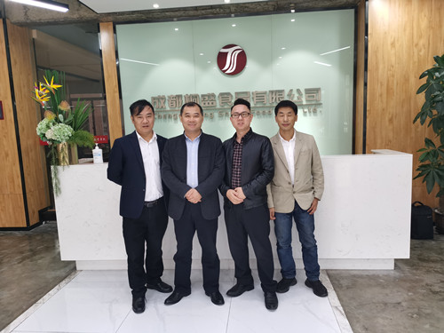 热烈欢迎绿色餐饮厨艺协会会长张兴国先生，莅临我工厂考察指导！