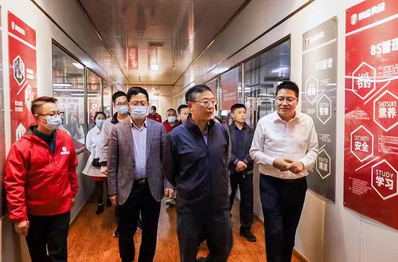 四川省成都市新都区政协党组书记、主席李勇莅临成都桐盛食品考察指导 勉励企业深耕餐饮调味品赛道 做大做强再创佳绩